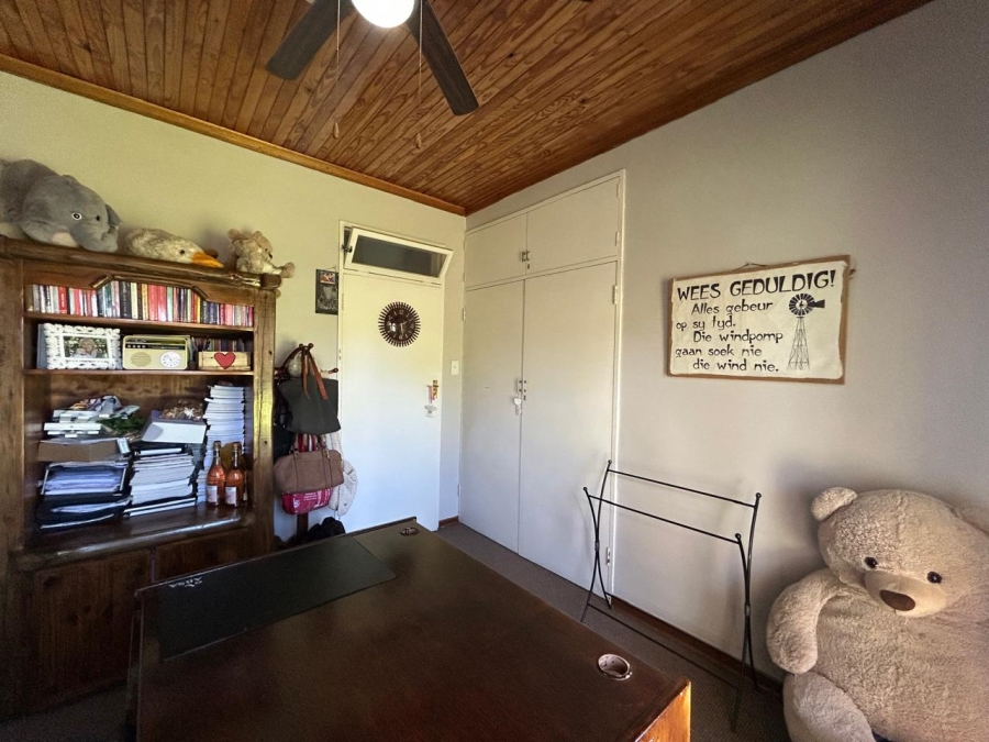 4 Bedroom Property for Sale in Monument Heights Northern Cape